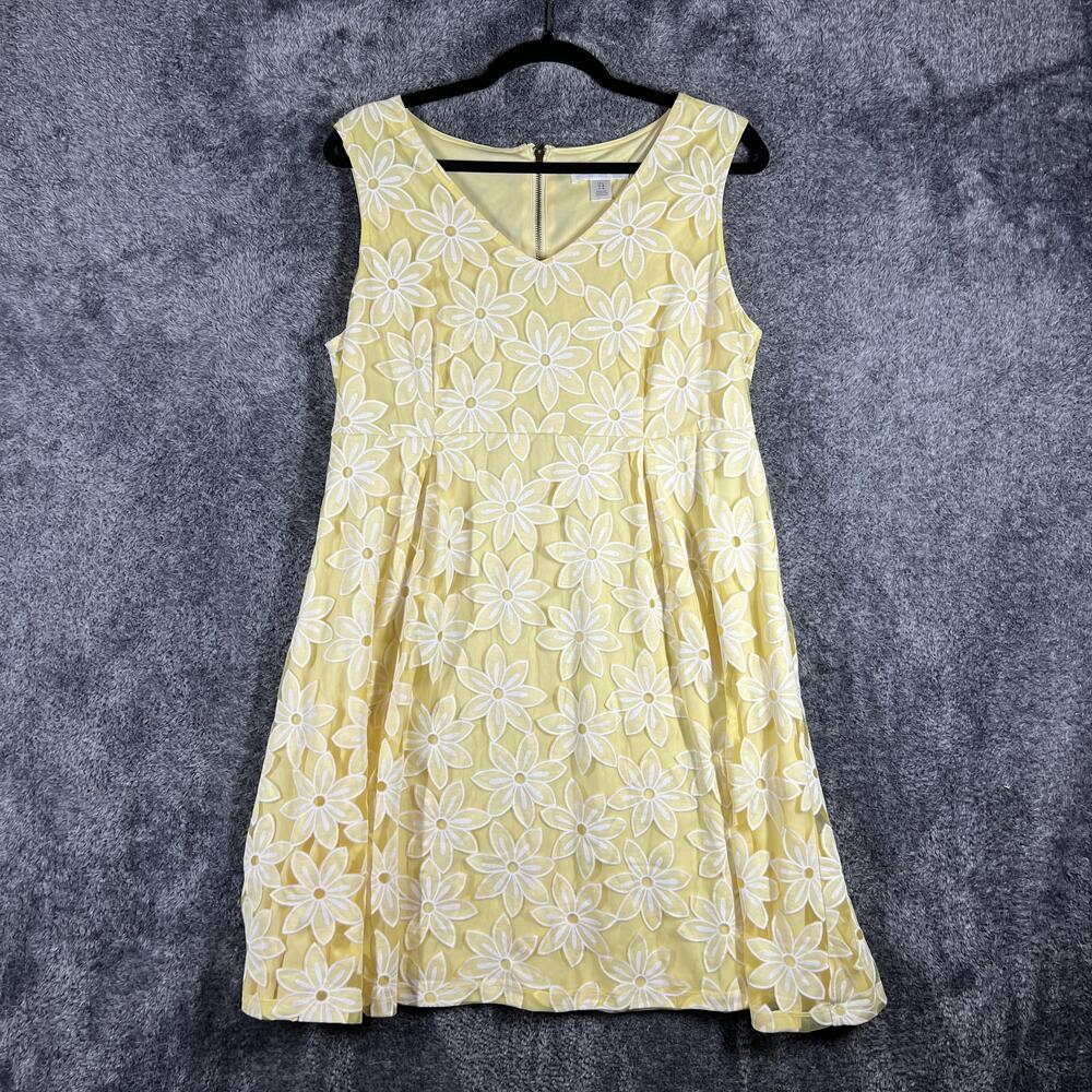 Motherhood Maternity Dress Womens L Yellow Fit & Flare Sleeveless V-Neck Floral